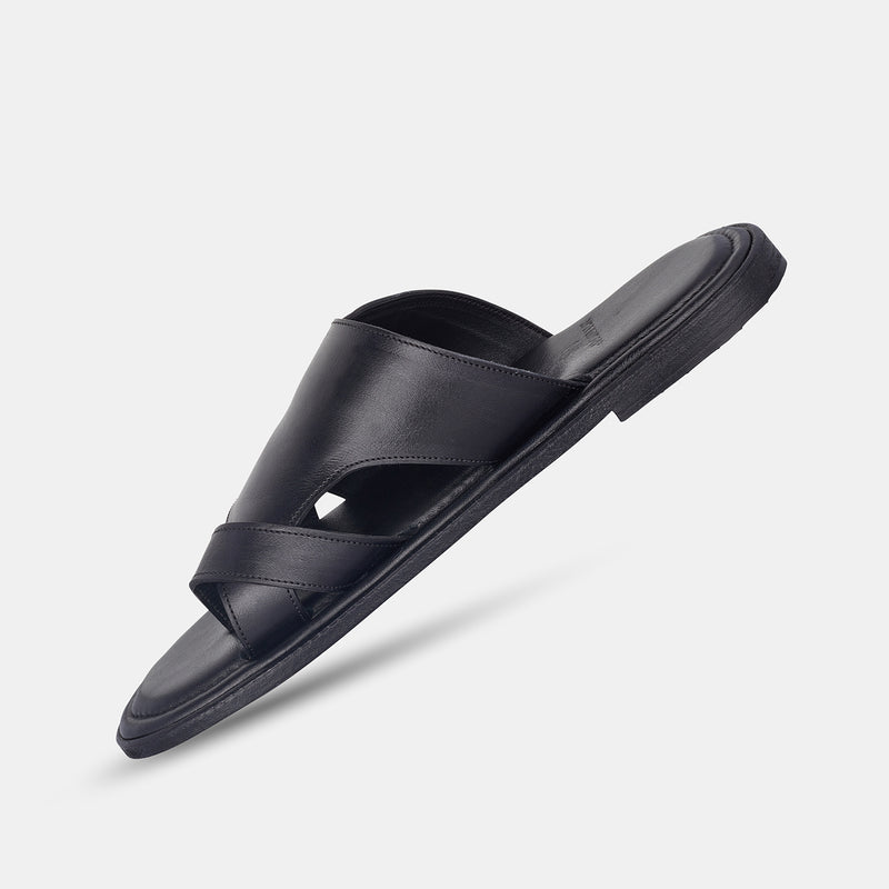 Black Hugo Slipper